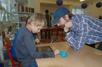 program Kaizenu, tabletové hledání šmoulových nohou, náhodný návštěvník Kaizenu a Radim Cibulka